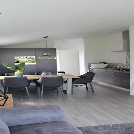 Charming Retreat For Your Escape Bemelen