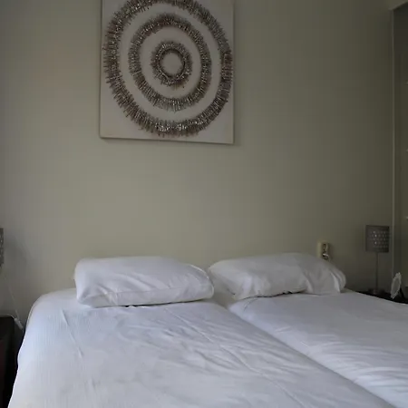 Charming Retreat For Your Escape Дом отдыха *