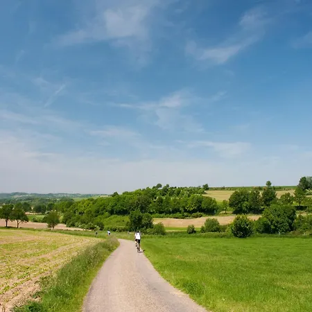 Charming Retreat For Your Escape Дом отдыха *