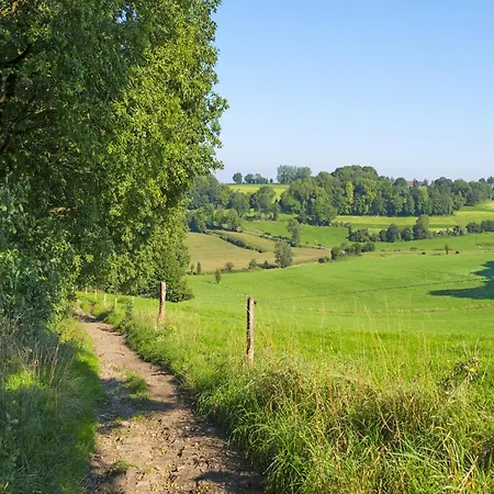 Дом отдыха Charming Retreat For Your Escape *