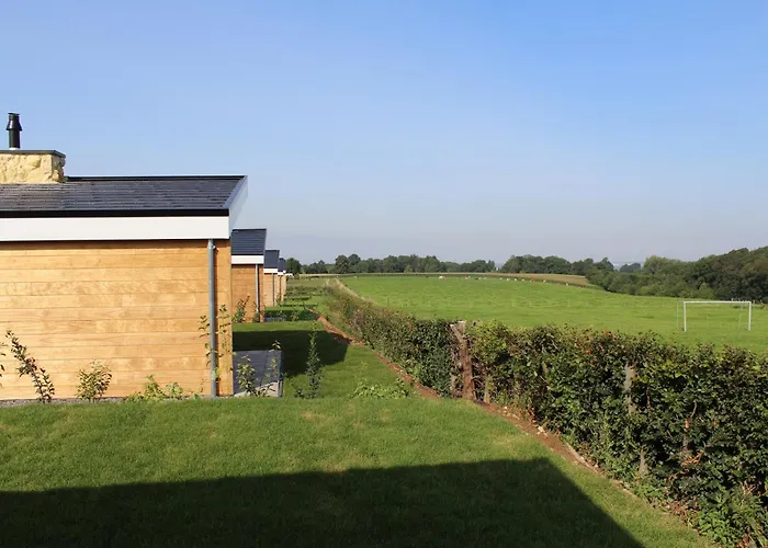 Charming Retreat For Your Escape Ferienhaus Bemelen